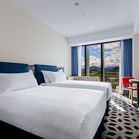 Holiday Inn Queenstown Remarkables Park Ngoại thất bức ảnh