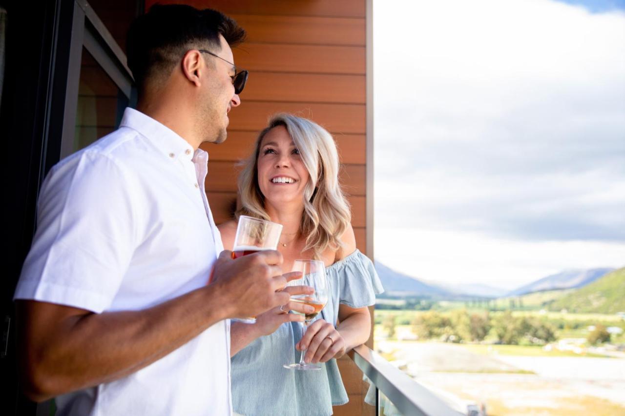 Holiday Inn Queenstown Remarkables Park Ngoại thất bức ảnh