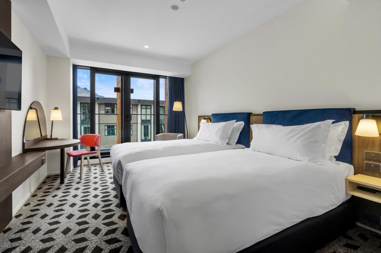 Holiday Inn Queenstown Remarkables Park Ngoại thất bức ảnh