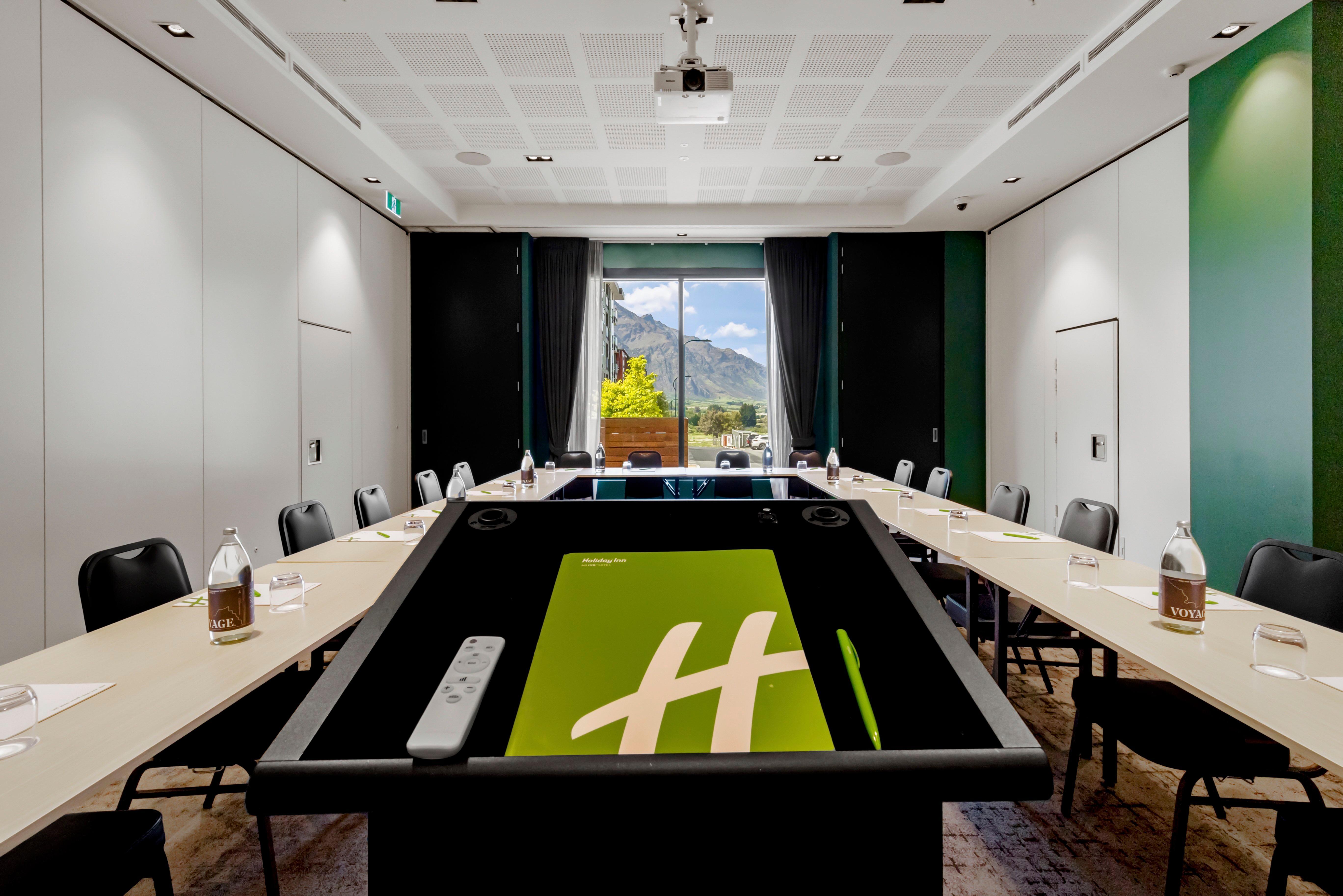 Holiday Inn Queenstown Remarkables Park Ngoại thất bức ảnh