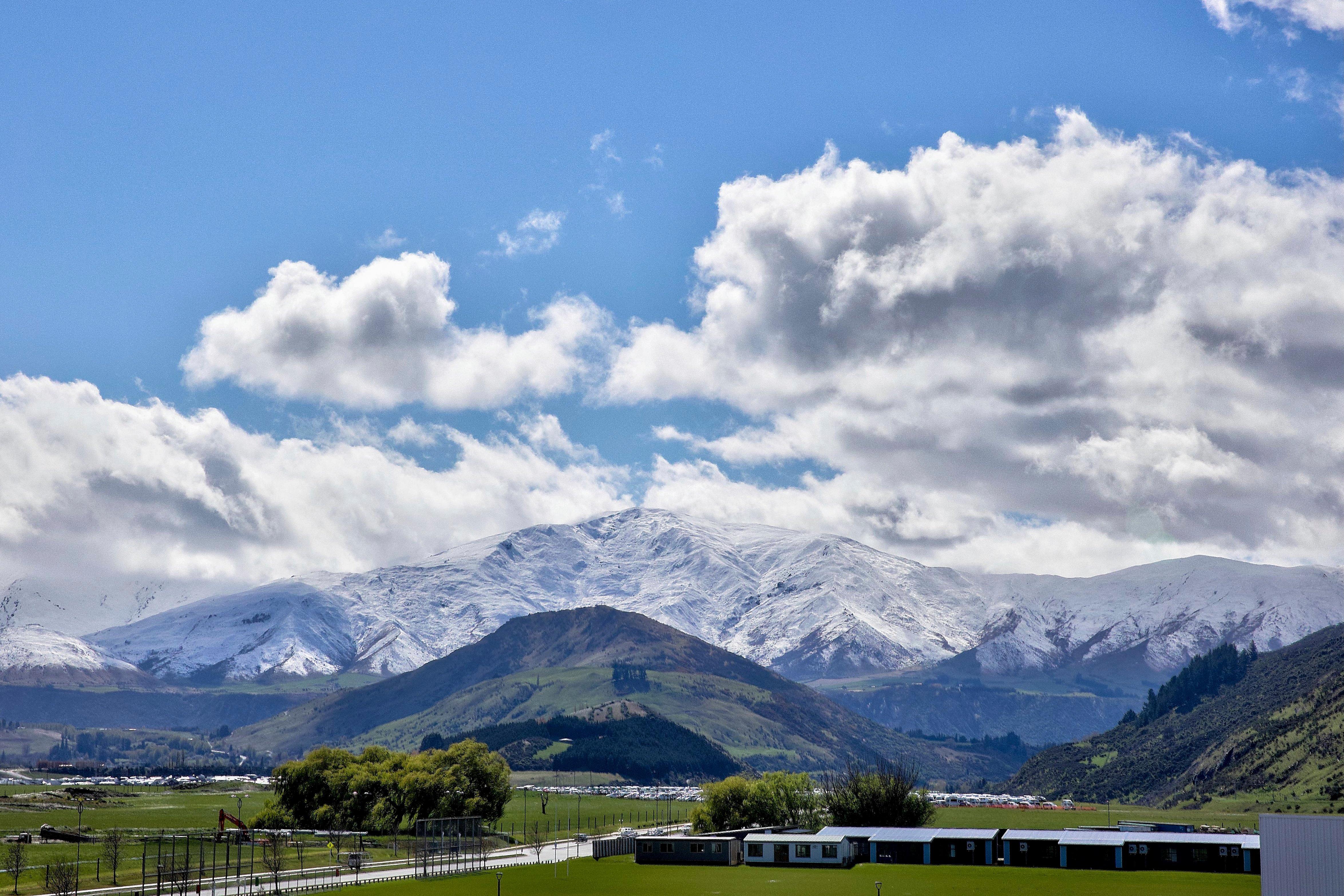 Holiday Inn Queenstown Remarkables Park Ngoại thất bức ảnh